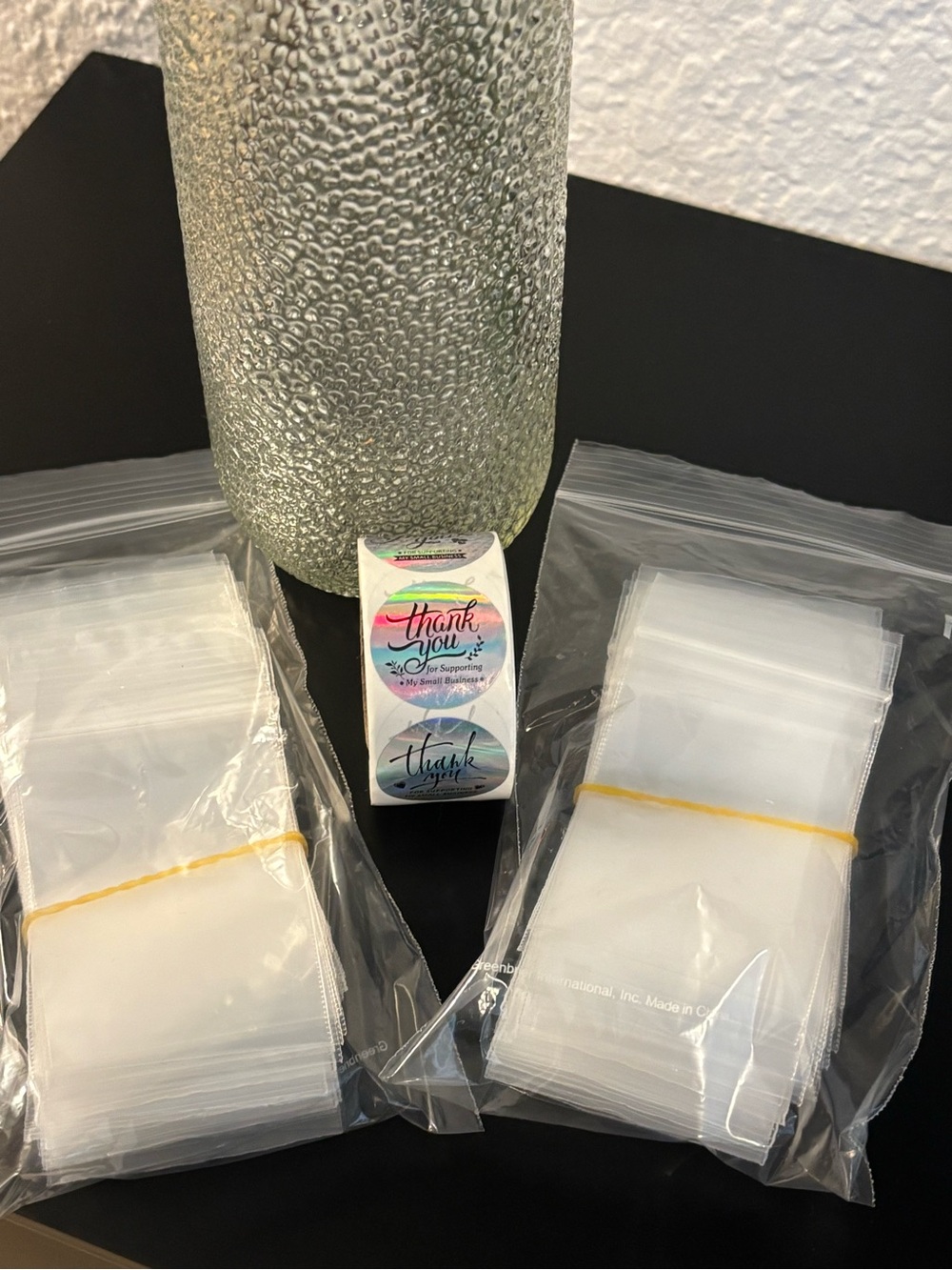 600 pieces - 500 "Thank You" Stickers and 100 3”x2” Clear Bags